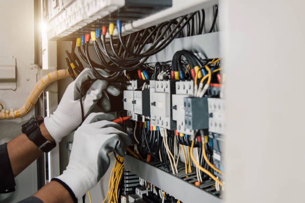 Best Affordable Electrician  in Woodmere, LA